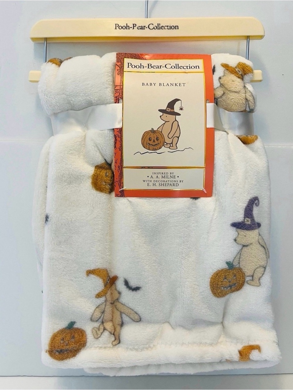 Winnie the Pooh Bear Collection Halloween Baby Blanket Jack-o-Lanterns Witch Hat